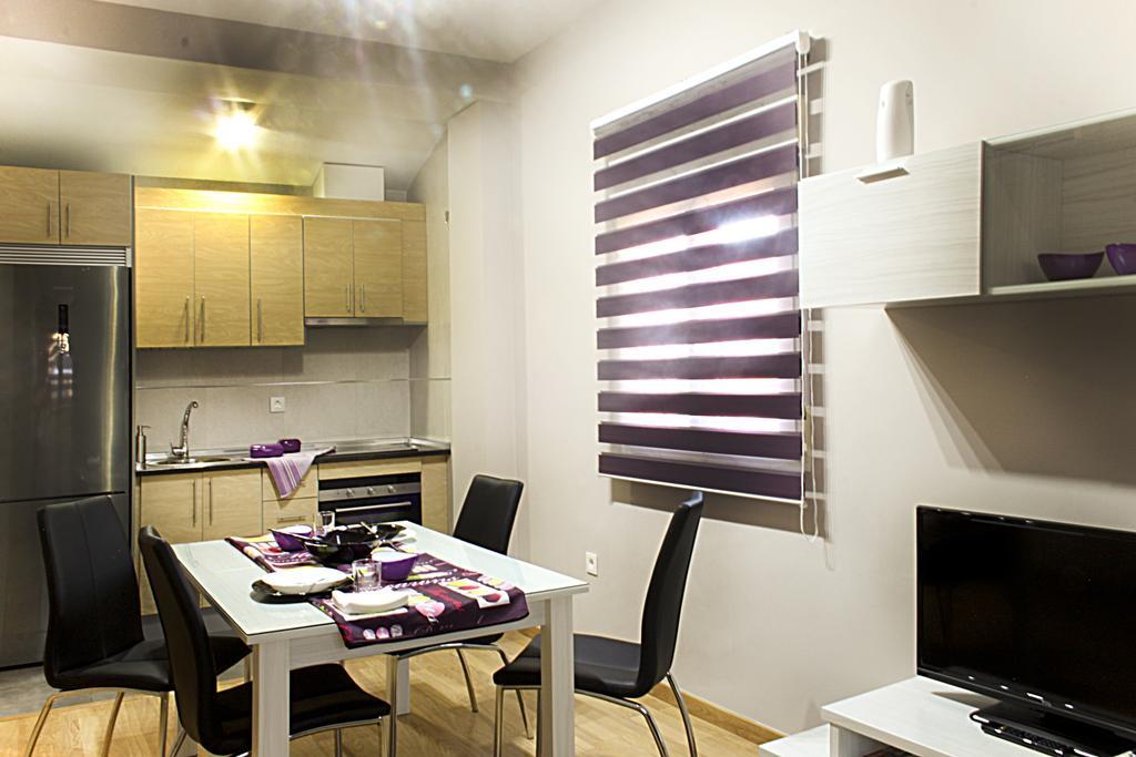 Apartamentos Turisticos Cullar Vega Bilik gambar